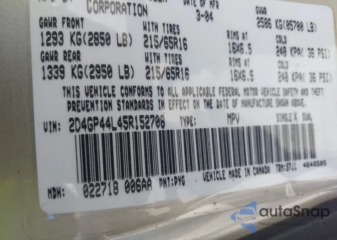 2005 Dodge Grand Caravan Sxt z USA, uszkodzony, nr VIN 2D4GP44L45R152708